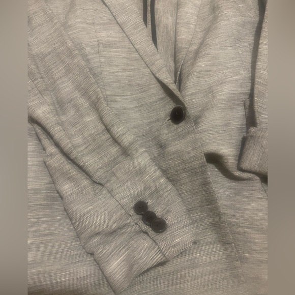 Woman’s Mango Blazer Size XXS - Picture 11 of 12